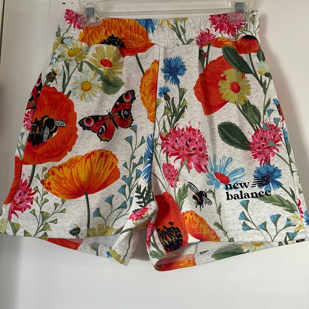 New Balance Bloom shorts